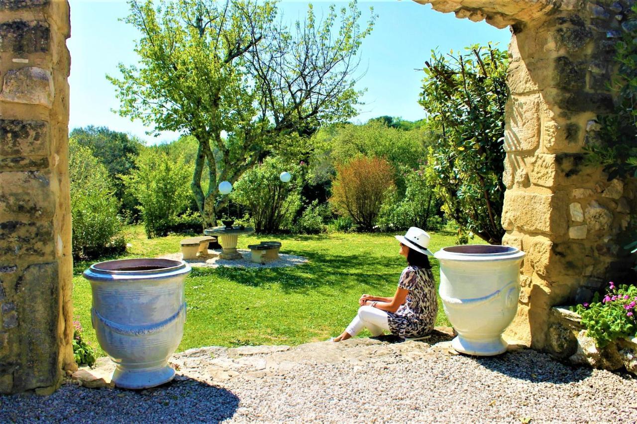 Mas De Rey Uzes Villa Arpaillargues-et-Aureillac Exterior photo